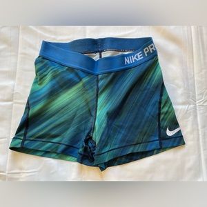 NIKE PRO 3-in Spandex (Size S)